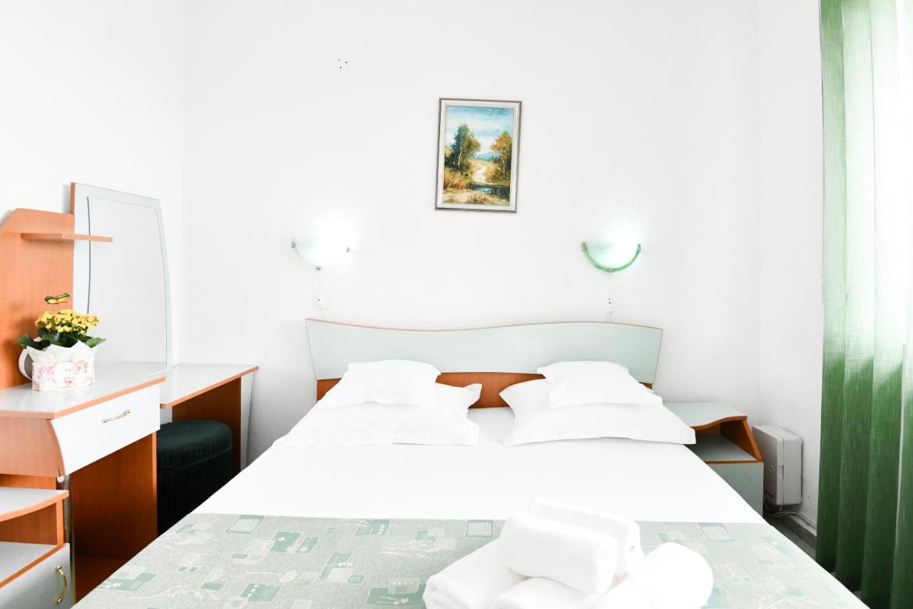 Complex Tismana 3* All Inclusive ジュピテル エクステリア 写真