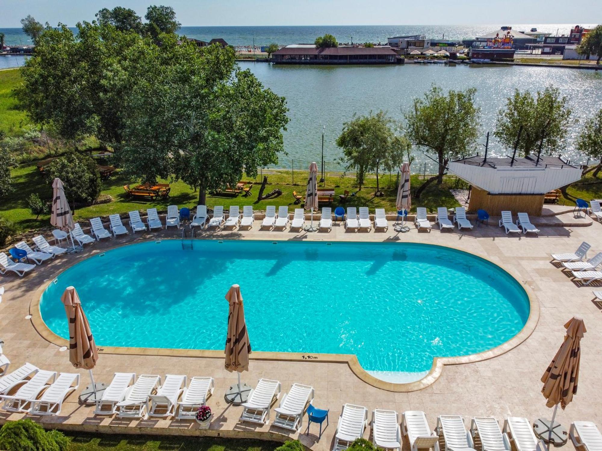 Complex Tismana 3* All Inclusive ジュピテル エクステリア 写真