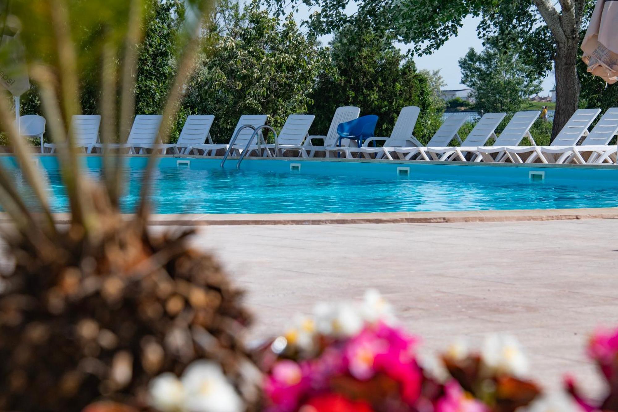 Complex Tismana 3* All Inclusive ジュピテル エクステリア 写真
