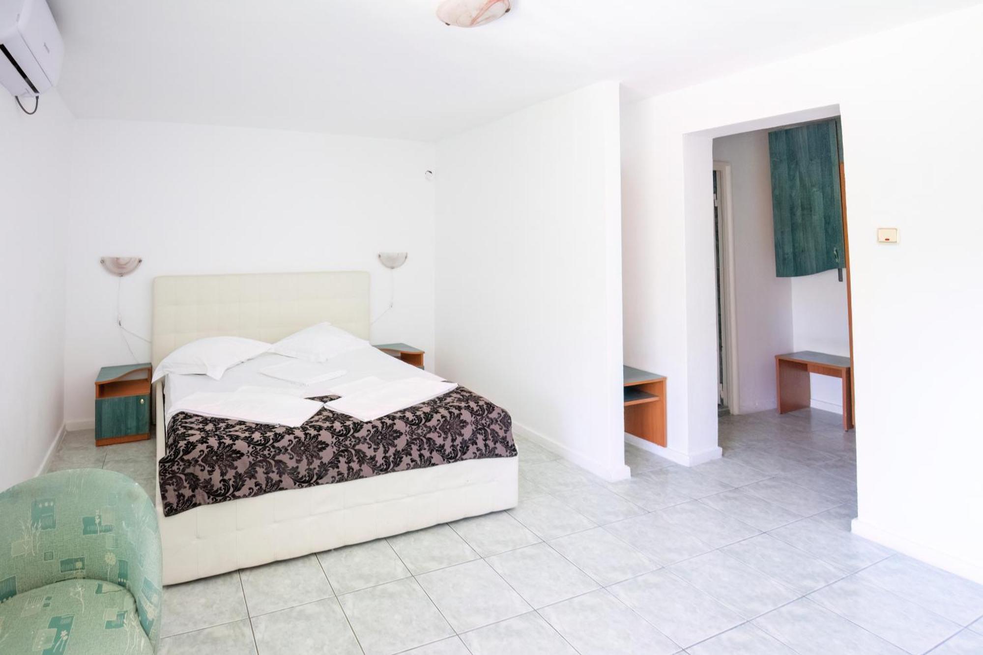 Complex Tismana 3* All Inclusive ジュピテル エクステリア 写真